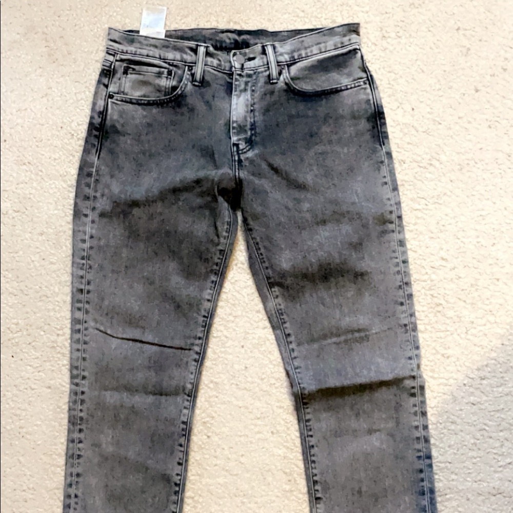 Never worn no tags